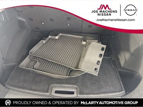 Used 2024 Nissan Rogue SL w/ SL Premium Package image 26