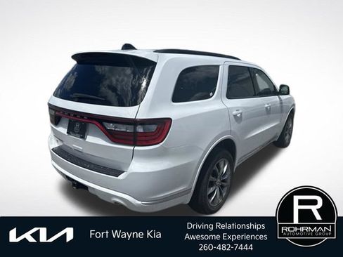 Used 2022 Dodge Durango SXT w/ Trailer Tow Group IV AWD/4WD image 6