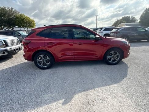 Used 2023 Ford Escape ST-Line w/ Tech Pack #1 FWD image 4
