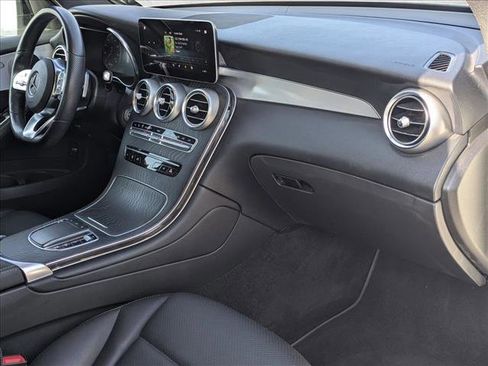 Used 2021 Mercedes-Benz GLC 300 image 20