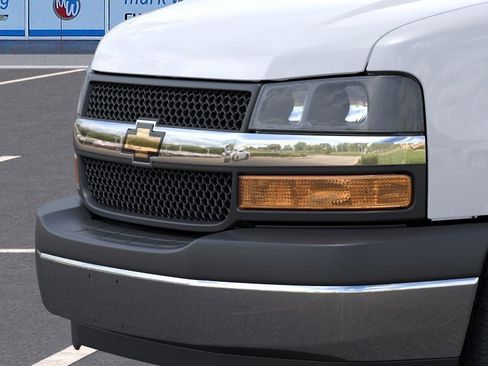 New 2025 Chevrolet Express 3500 Extended w/ Driver Convenience Package RWD image 37