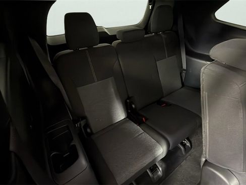 Certified 2025 GMC Acadia Elevation image 30