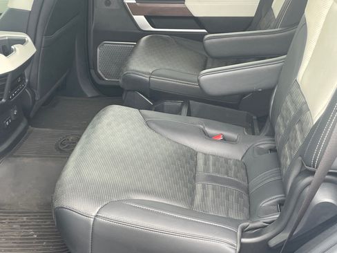 Used 2023 Toyota Sequoia Capstone AWD/4WD image 23