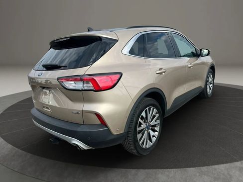 Used 2020 Ford Escape Titanium w/ Titanium Premium Package 2.0 AWD/4WD image 5