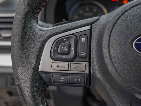 Used 2016 Subaru Crosstrek 2.0i Premium w/ Moonroof Package image 13