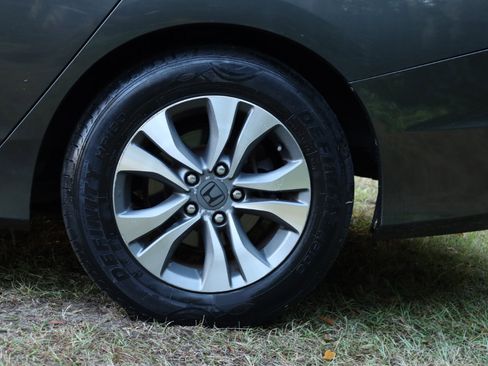 Used 2013 Honda Accord LX image 8