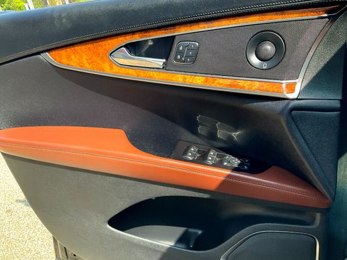 Used 2018 Lincoln MKX Reserve w/ Lincoln MKX Climate Package image 31