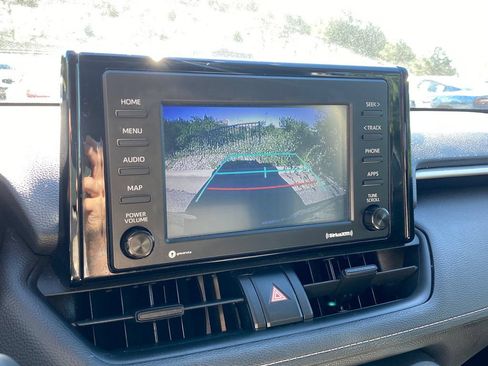 Used 2020 Toyota RAV4 LE w/ All Weather Liner Package FWD image 28
