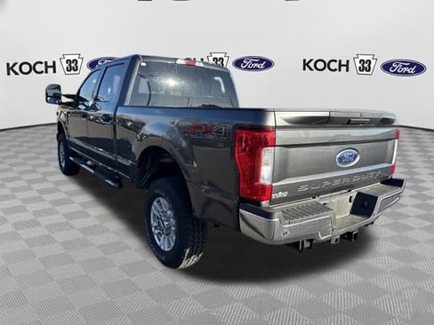 Used 2019 Ford F250 XLT w/ XLT Value Package image 5