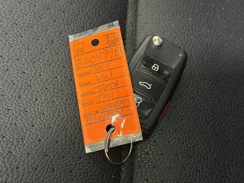 Used 2017 Volkswagen Jetta SE image 37