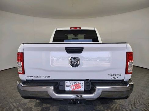 Used 2022 RAM 2500 Tradesman w/ Chrome Appearance Group AWD/4WD image 7