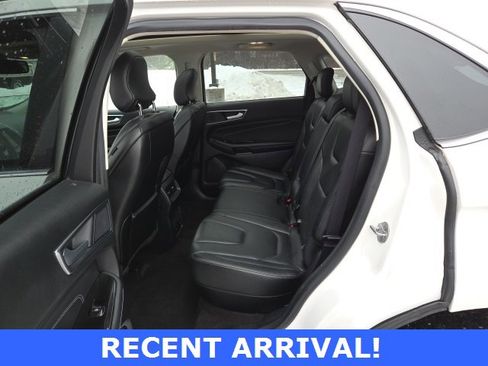 Used 2019 Ford Edge Titanium w/ Canadian Touring Package image 22
