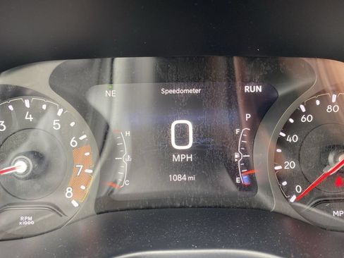 Used 2026 Jeep Compass Latitude AWD/4WD image 6