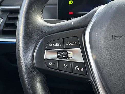 Used 2023 BMW i4 eDrive40 w/ Premium Package image 18