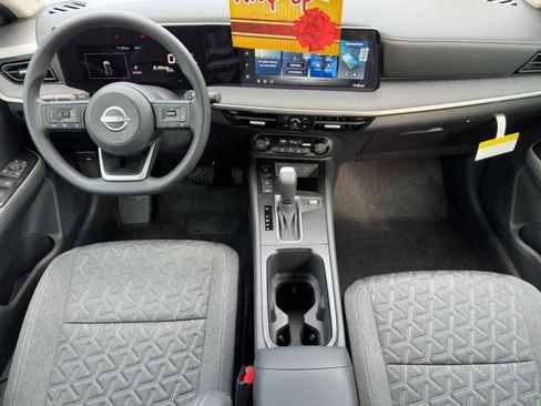 New 2026 Nissan Kicks SV image 14