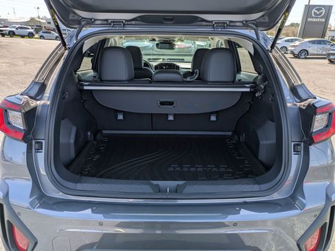 Used 2025 Subaru Crosstrek 2.5i Limited w/ Crosstrek Mirror Package image 27