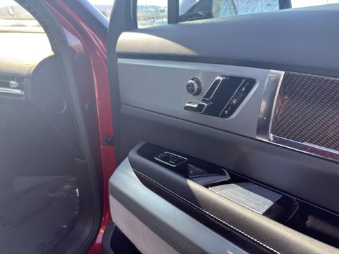 Used 2026 Cadillac Vistiq Sport image 21