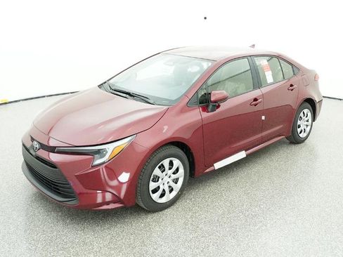 New 2026 Toyota Corolla LE image 1