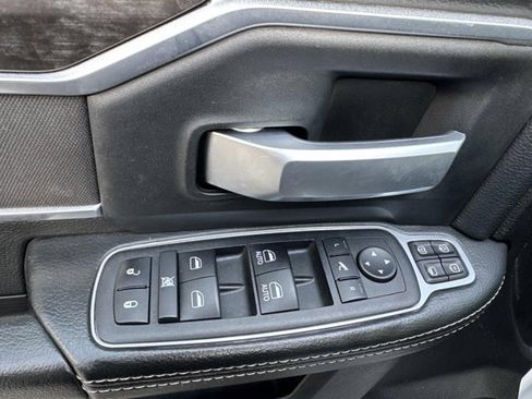 Used 2024 RAM 2500 Big Horn image 11