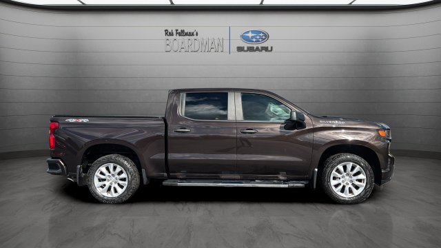 Used 2020 Chevrolet Silverado 1500 Custom w/ Custom Value Package AWD/4WD image 3
