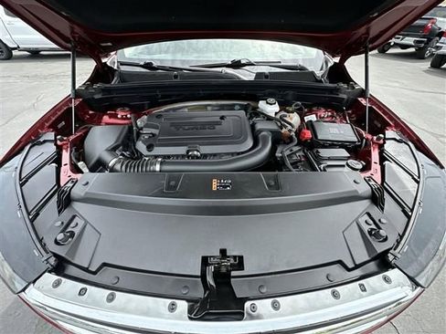 Used 2023 Buick Envision Avenir image 31