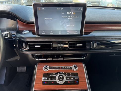 Used 2023 Lincoln Aviator Reserve image 19