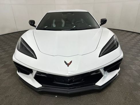 Used 2024 Chevrolet Corvette Stingray Preferred Cpe w/ Z51 Performance Package image 9