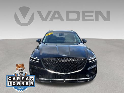 Used 2023 Genesis GV70 2.5T w/ Select Package AWD/4WD image 2