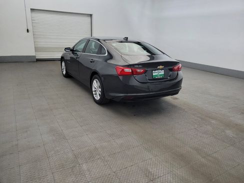 Used 2018 Chevrolet Malibu LT FWD image 5