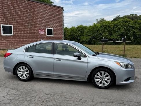 Used 2016 Subaru Legacy 2.5i Premium AWD/4WD image 16