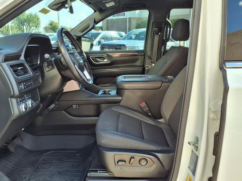 Used 2022 GMC Yukon SLE AWD/4WD image 18