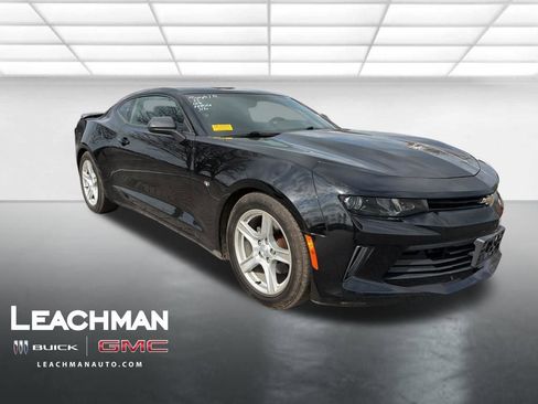 Used 2017 Chevrolet Camaro LT image 1