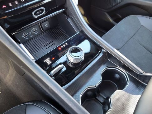 New 2026 Jeep Grand Cherokee Altitude AWD/4WD image 14