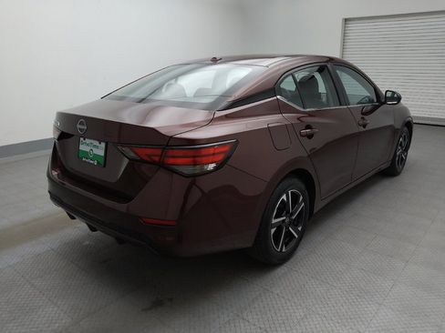 Used 2025 Nissan Sentra SV FWD image 9