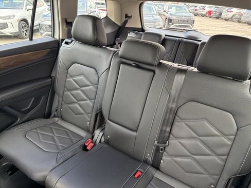 New 2026 Volkswagen Atlas SE image 27