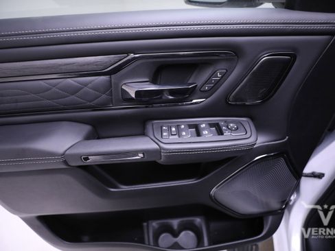 New 2026 RAM 1500 Limited AWD/4WD image 19