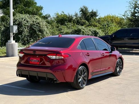 Used 2026 Toyota Corolla SE FWD image 5