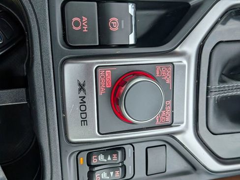 Used 2022 Subaru Forester Touring image 18