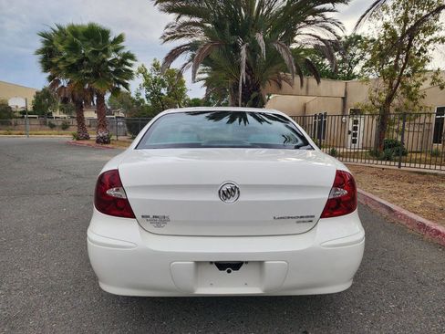 Used 2005 Buick LaCrosse CXS image 4
