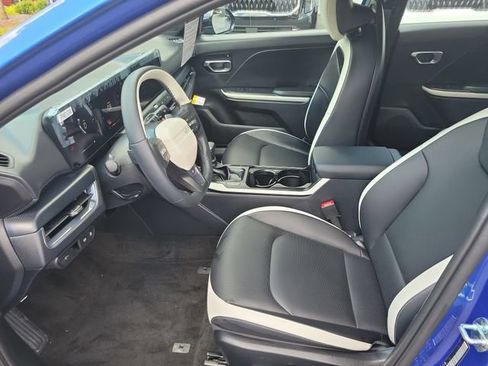New 2026 Kia K4 EX FWD image 16
