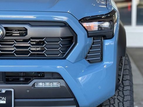 New 2026 Toyota Tacoma TRD Off-Road image 5