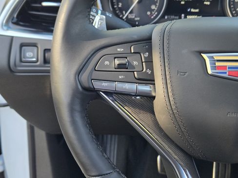 Used 2024 Cadillac XT6 Sport w/ Platinum Package image 37