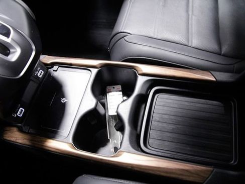 Certified 2022 Honda CR-V Touring image 30