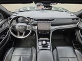 Used 2023 Jeep Grand Cherokee Overland w/ Luxury Tech Group IV image 5