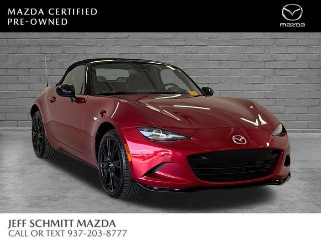 Certified 2025 MAZDA MX-5 Miata Club RWD image 1