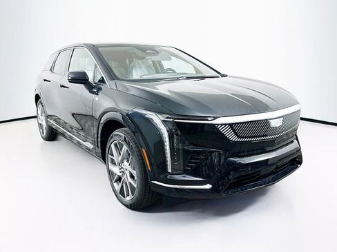 New 2026 Cadillac Optiq Luxury 1 image 1