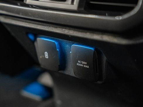 Certified 2023 Ford F150 Lariat w/ Equipment Group 502A High image 44