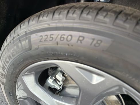 New 2026 Ford Escape ST-Line Select w/ Tech Pack #2 image 12