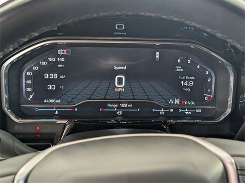 Used 2024 GMC Sierra 1500 SLT image 18