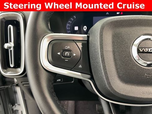 Used 2026 Volvo XC40 B5 Plus w/ Protection Package Premier image 30